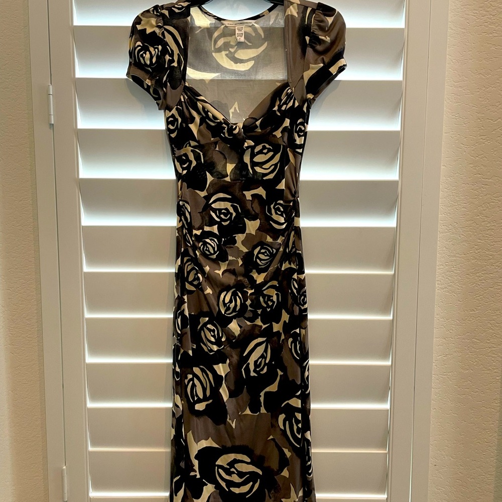 DVF 🌹 dress 🖤